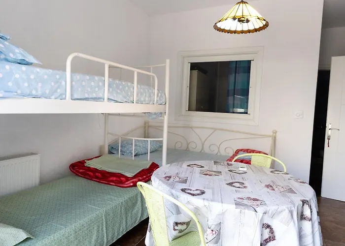 Apartamento Maria Nea Karvali